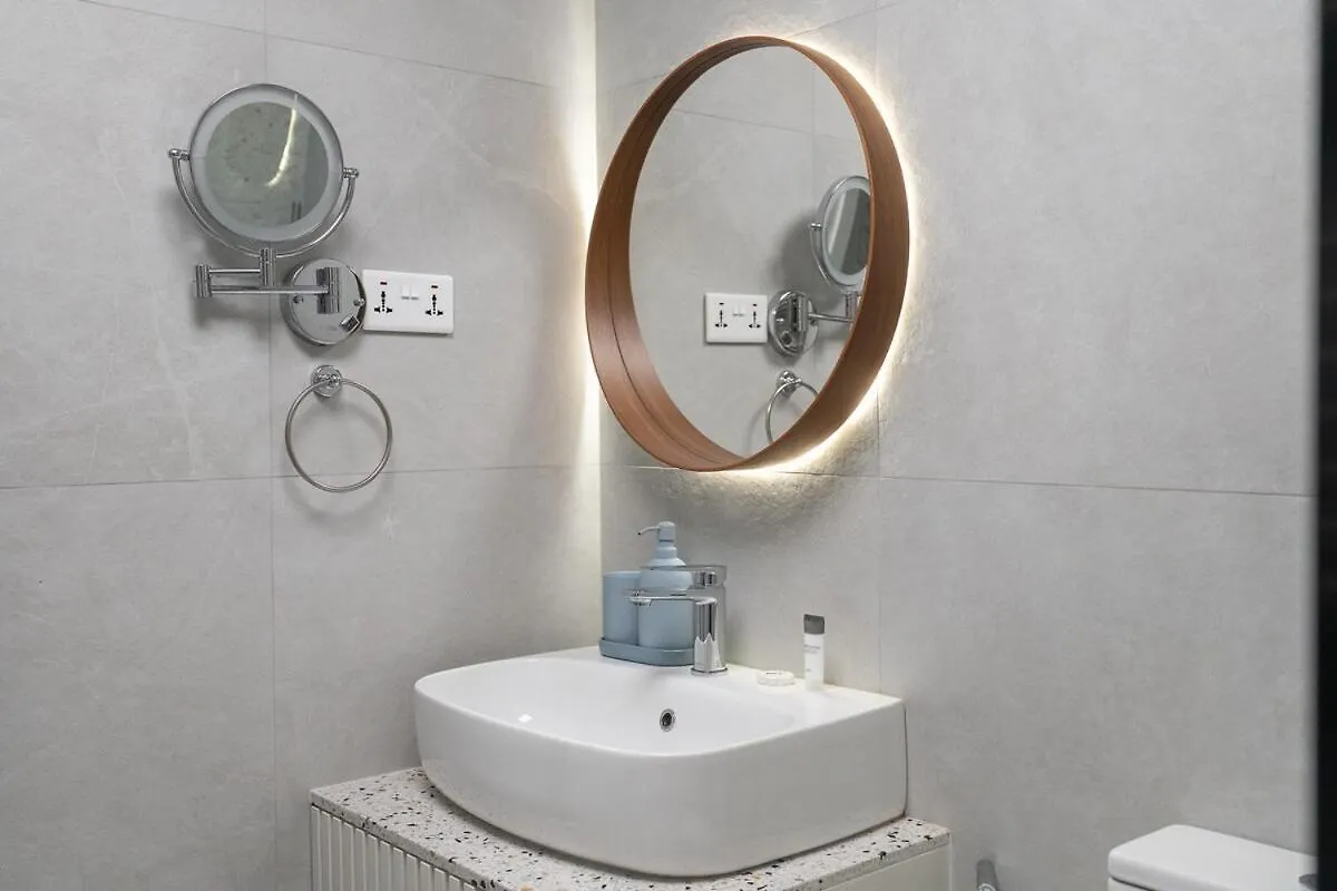Spectacular 1-Bedroom Perfect For 4 In The Greens دبي شقة